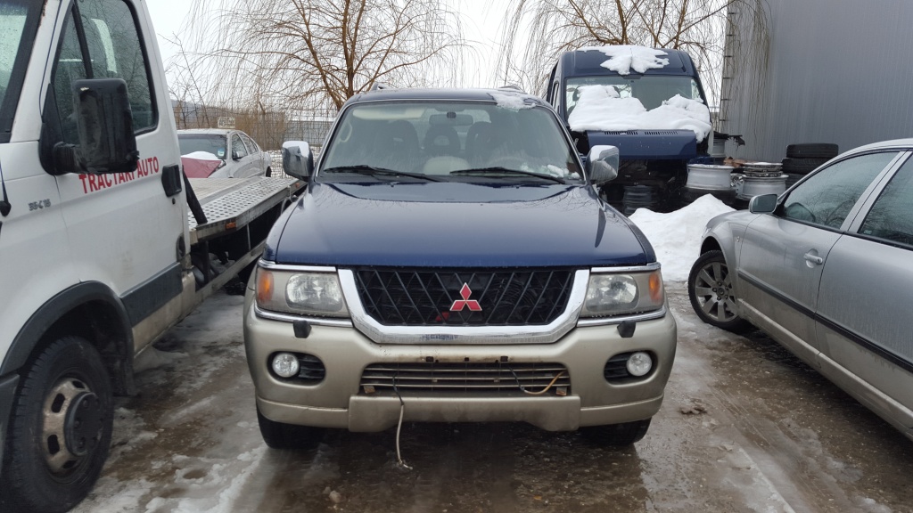 Rezistenta trepte Mitsubishi Pajero Sport 2001