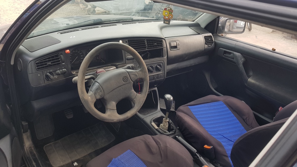 Rezistenta trepte Volkswagen Golf 3 1996