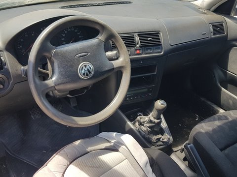 Rezistenta trepte Volkswagen Golf 4 1999