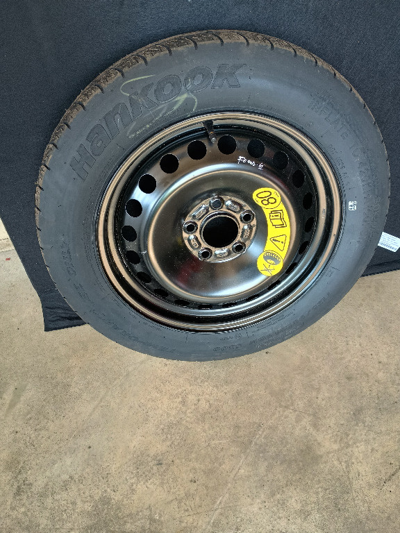 Roata rezerva slim subtire T125 / 90 / 16 Ford Focus III facelift 2014 2015 2016 2017 2018 2019