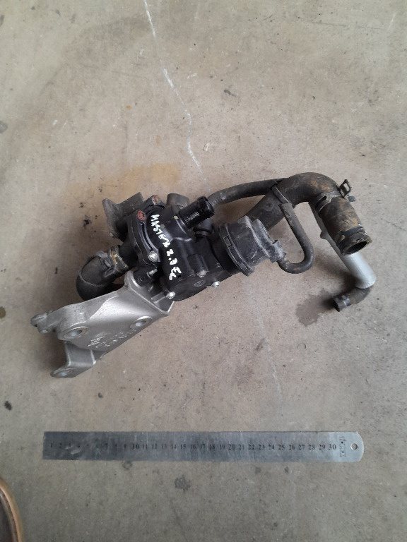 Robinet pompa recirculare apa 922304507R Renault Master 2.3 DCI M9T euro 6 2017 2018 2019 2020 2021...