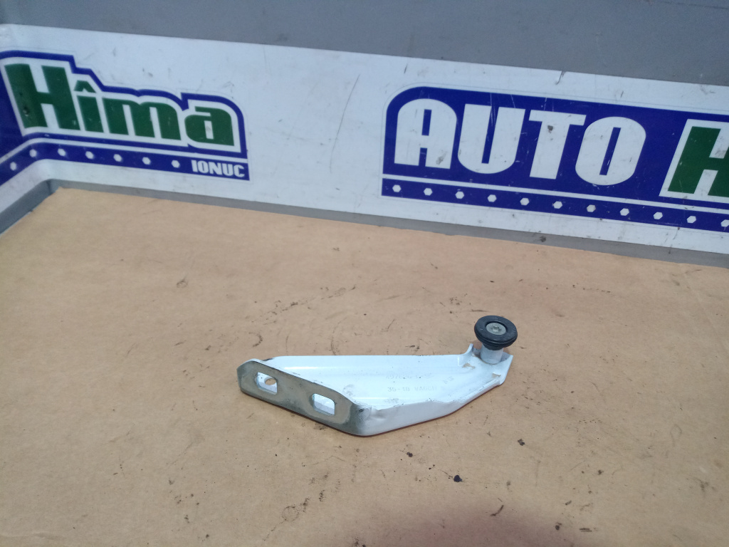 Rola inferioara usa culisanta dreapta 8200497626 Mercedes-Benz Citan (W415) 2012-2021