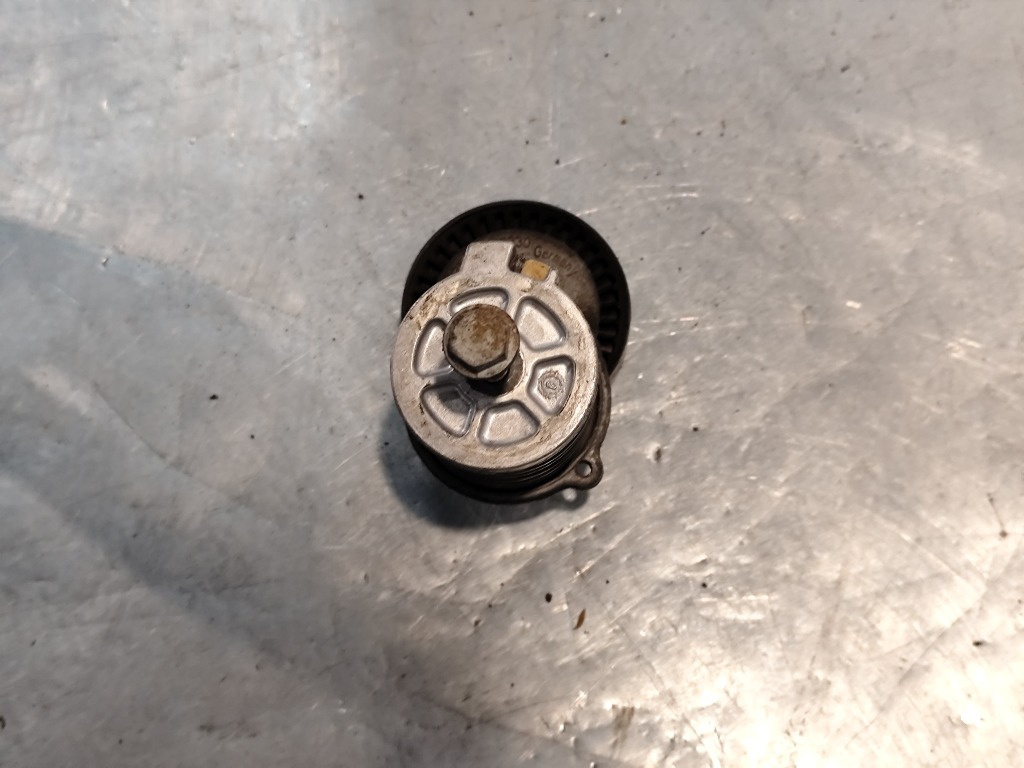 Rola intinzatoare 038903315ah 2.0 tdi Audi A4 B8/8