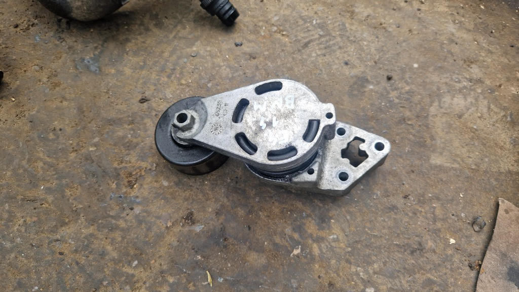 Rola intinzatoare curea accesorii Vw Polo 9N Skoda Fabia 1 1.4 tdi diesel E4 Euro 4
