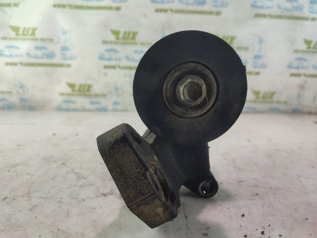 Rola Intinzator curea 2.2 d-4d 2ADFTV Toyota Rav 4