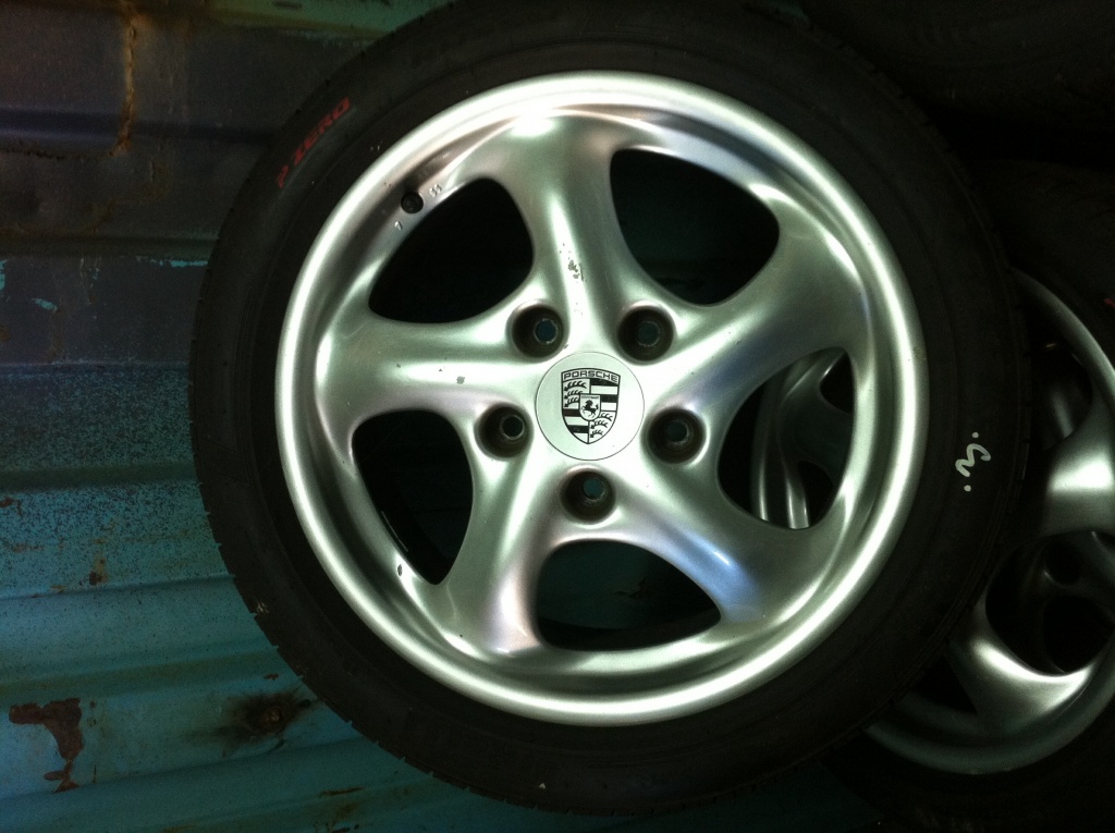 Roti pe 17 Porsche