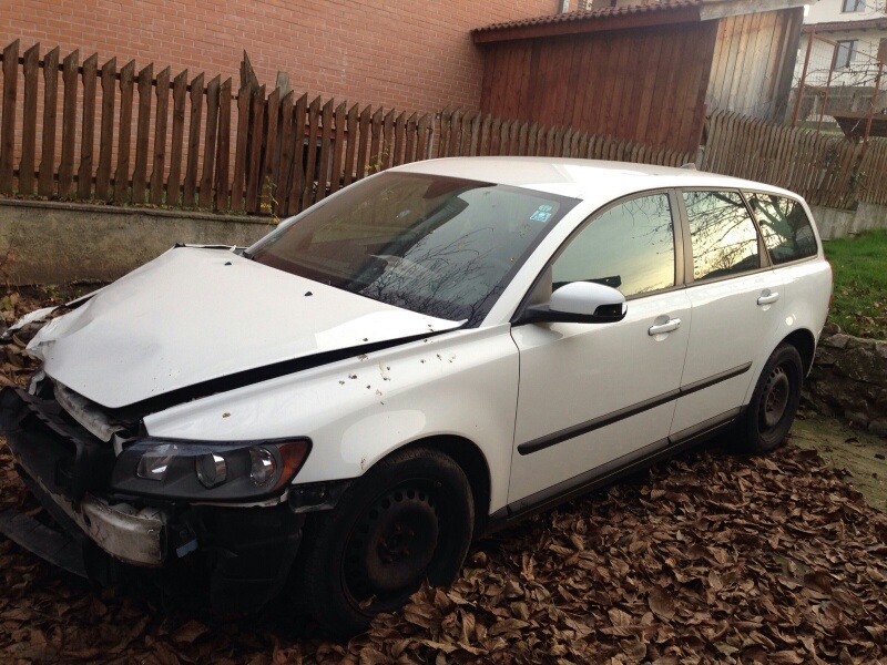 Roti - Volvo V50 1.6 D, an2007