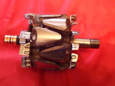 Rotor alternator Magneti Marelli pentru Ford Focus