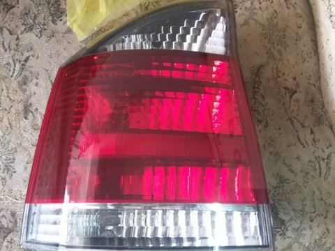 RS-EU-L7291-244 Lampa spate/stop stanga- fumuriu- Opel Vectra C