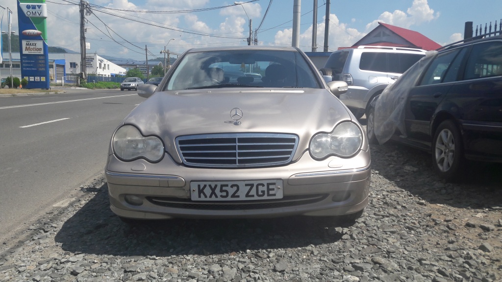 Rulment cu butuc roata fata Mercedes C-CLASS W203 2002 Hatchback 2.0 i