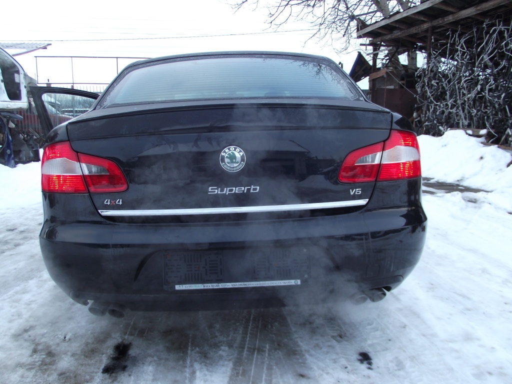 Rulment cu butuc roata fata Skoda Superb