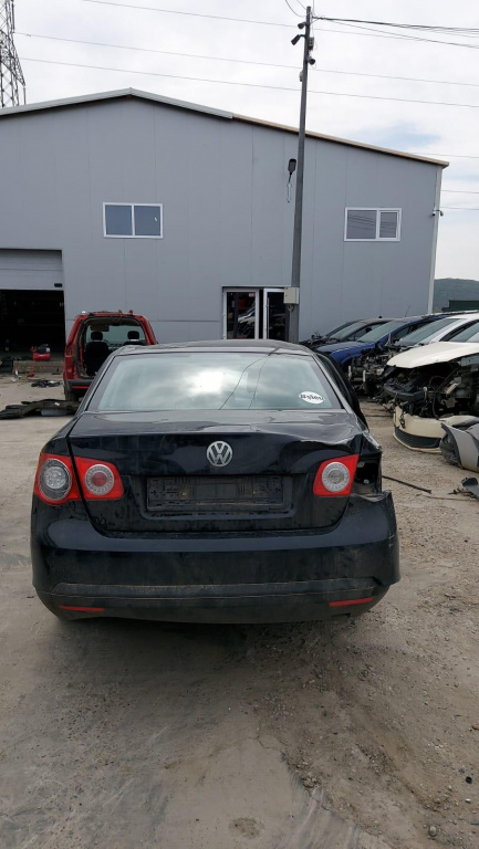Rulment cu butuc roata fata Volkswagen Jetta 2005 BERLINA 1.9