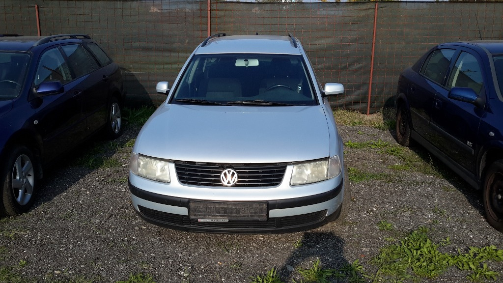 Rulment cu butuc roata fata Volkswagen Passat B5 2000 break 1.9