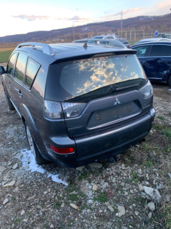 Rulment cu butuc roata spate Mitsubishi 