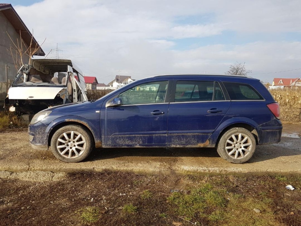 Rulment cu butuc roata spate Opel Astra 