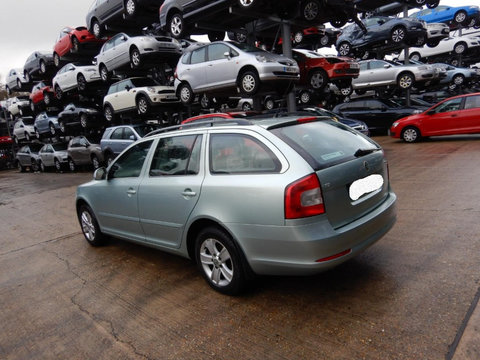 Rulment cu butuc roata spate Skoda Octavia 2 2010 Break 1.6 TDI