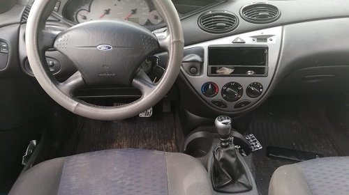 RULOU / POLITA PORTBAGAJ FORD FOCUS 1 BR