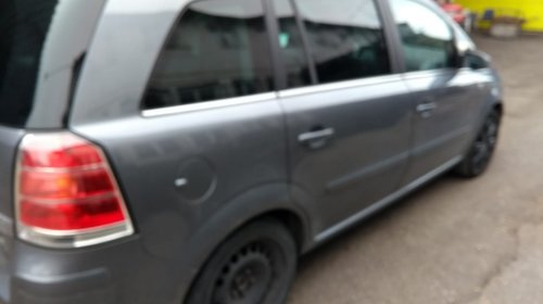 Rulou polita portbagaj Opel Zafira 2007 