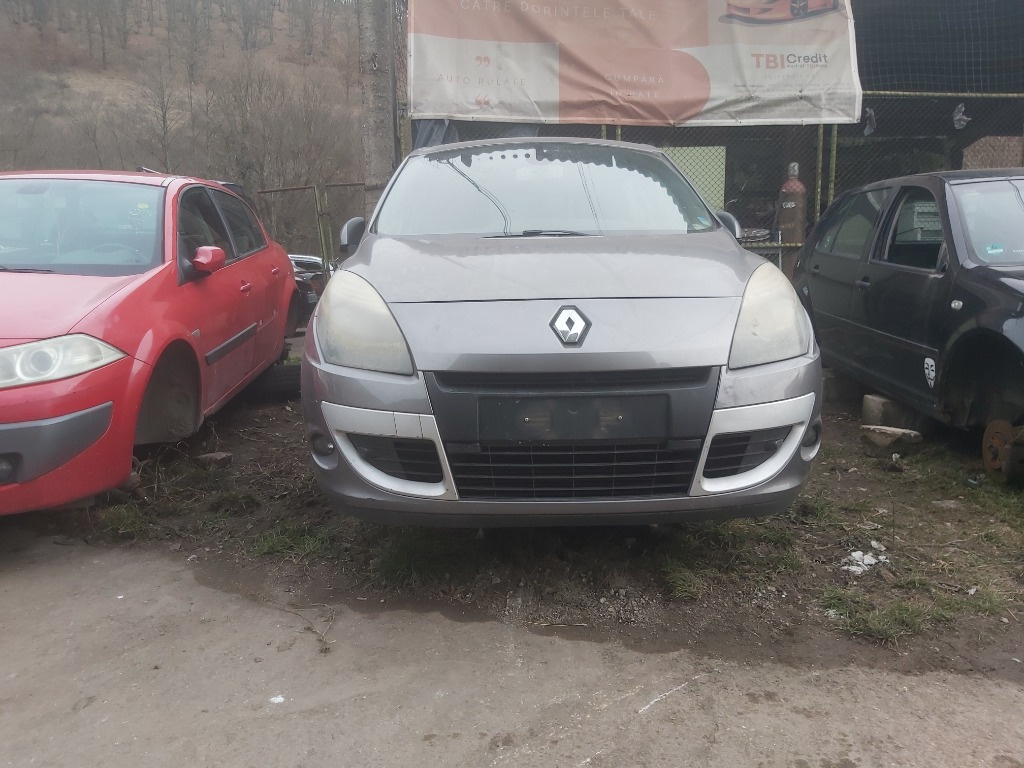 Rulou polita portbagaj Renault Scenic 3 2010 MONOV