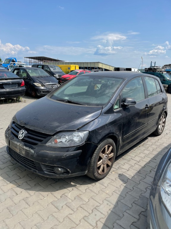 Rulou polita portbagaj Volkswagen Golf 5 Plus 2005