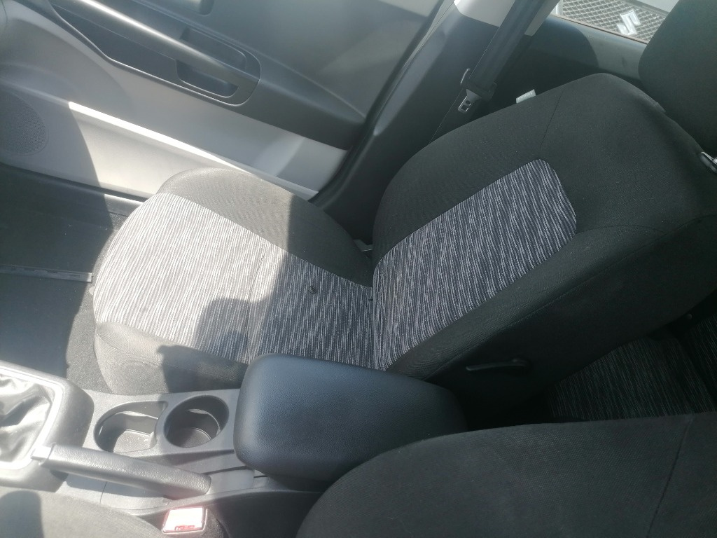Scaun fata Kia Ceed ED pret bucata 2005 