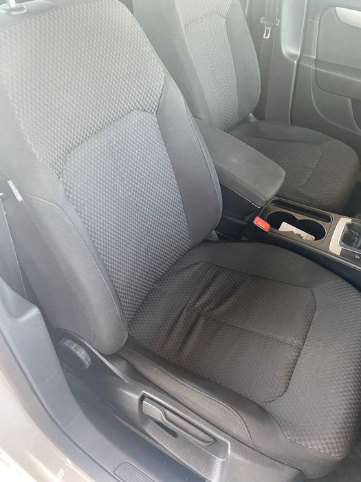 Scaun stanga dreapta + bancheta VW Passat B7 din 2012 Sedan