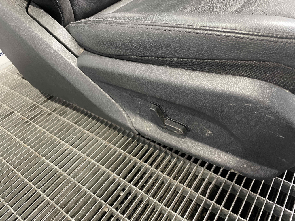 SCAUNE AUTO MERCEDES E-CLASS E-CLASS - -
