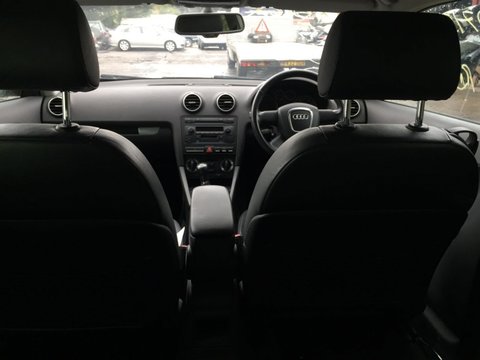 Scaune + bancheta piele cu airbag Audi A3
