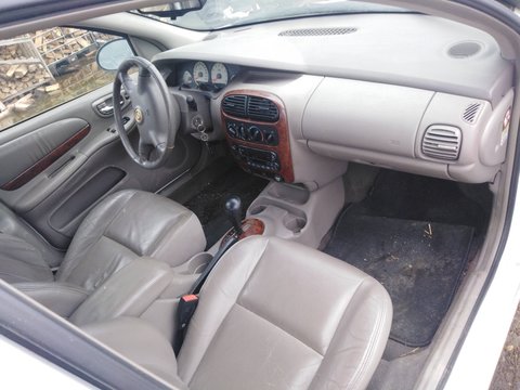 Scaune Chrysler Neon Piele