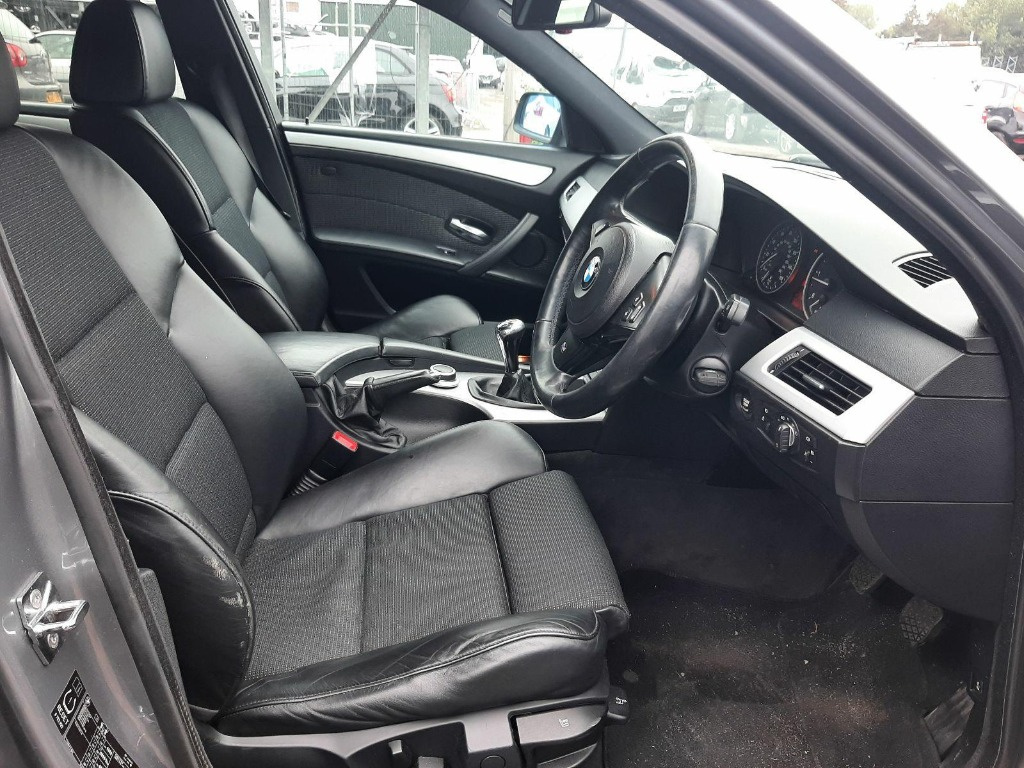Scaune fata BMW E61 2007 BREAK 2.0 D M SPORT