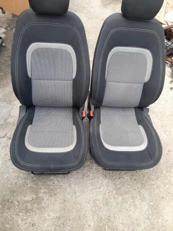Scaune fata kia ceed an 2015