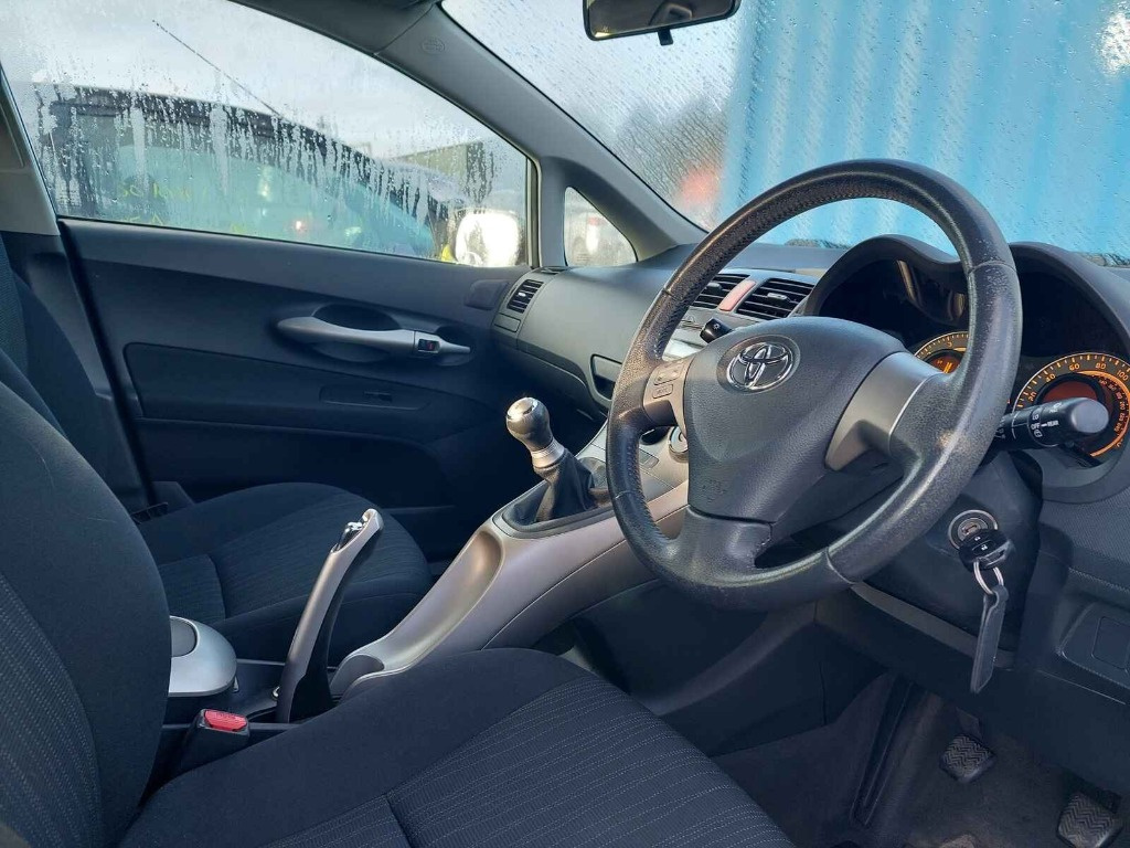 Scaune fata Toyota Auris 2008 HATCHBACK 1.6 i 1ZRFE