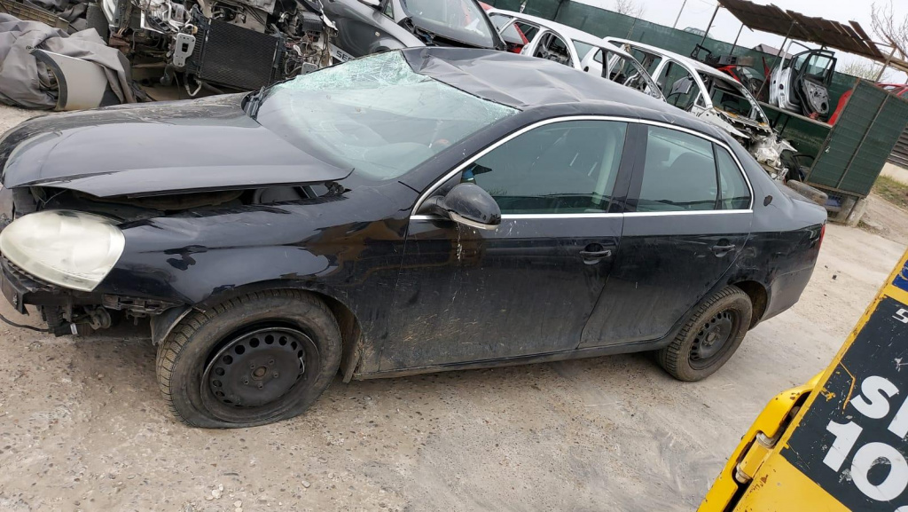 Scaune fata Volkswagen Jetta 2005 BERLIN