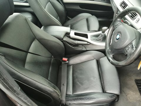 Scaune sport, interior piele neagra Bnw E90