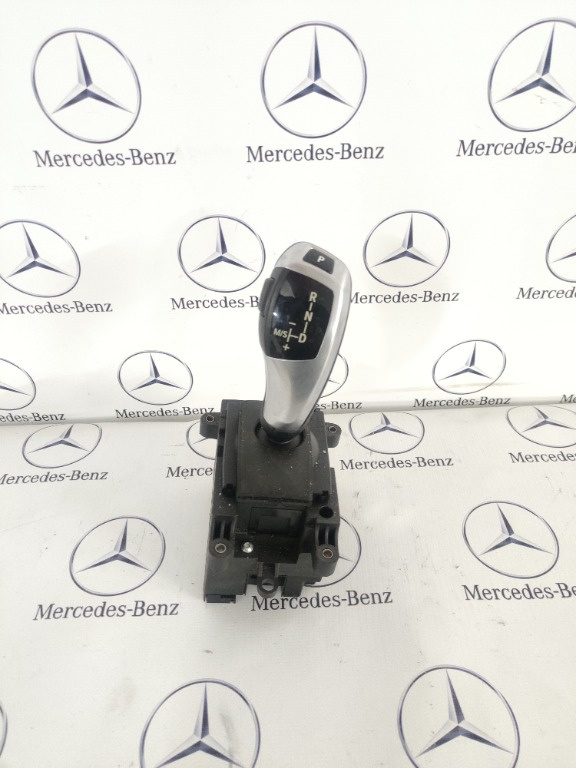 Schimbator viteze joystick BMW seria 7 F01 730d cod 9218101