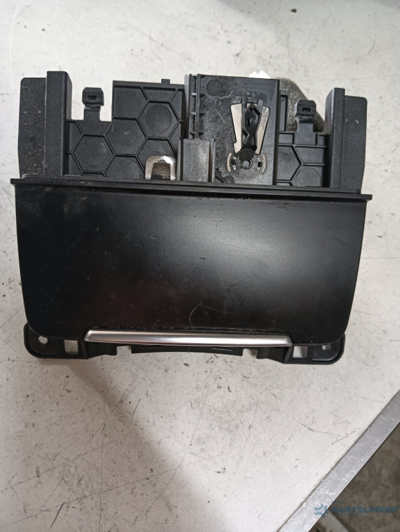 Scrumiera AUDI A4 IV (8K2, B8) [ 2007 - 2015 ] OEM 8k0857951
