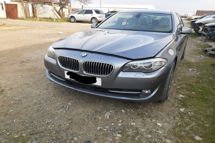 Scrumiera BMW Seria 5 F07/F10/F11 [2009 - 2013] Sedan 520 d Steptronic (184 hp)