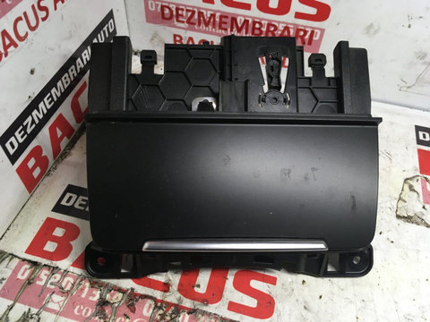 Scrumiera bord Audi A4 B8 cod: 8k0857965