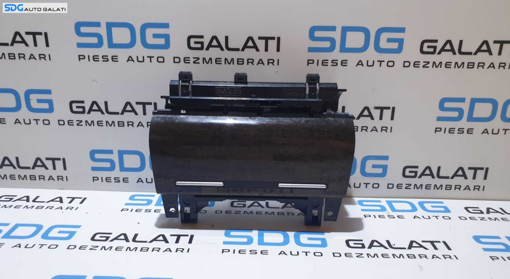 Scrumiera Bord Consola Centrala Audi A4 B7 2005 - 