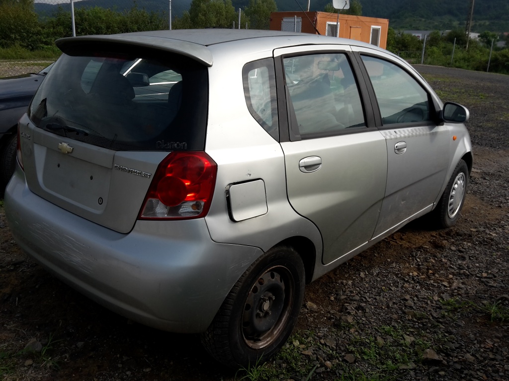 Scrumiera Chevrolet Kalos 2005 hatchback