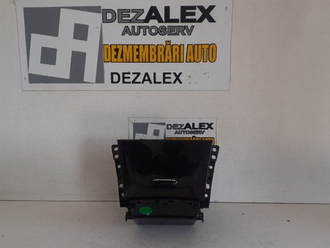 Scrumiera cu priza AUX USB cutie bord Opel Mokka X cod-42505220 42483596