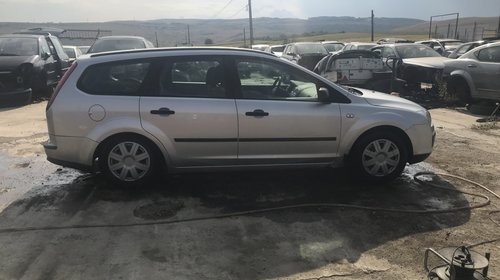 Scrumiera Ford Focus 2006 combi 1,6 tdci