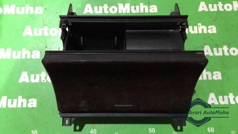 Scrumiera Mercedes E-Class (1995-2002) [W210]