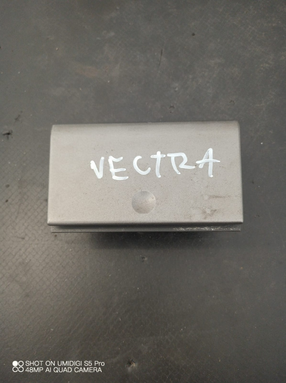 Scrumiera , OPEL VECTRA C SIGNUM COD -9181518