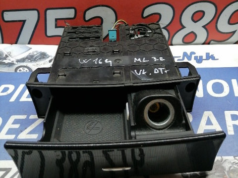 Scrumiera priza 12v Mercedes ML W164 A1648100030 2005-2009