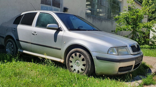 Scrumiera Skoda Octavia 2006 BERLINA 1.9