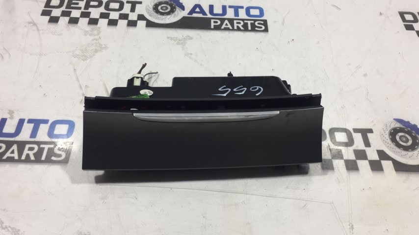 SCRUMIERA VW PASSAT B7 2014 (id: 655)
