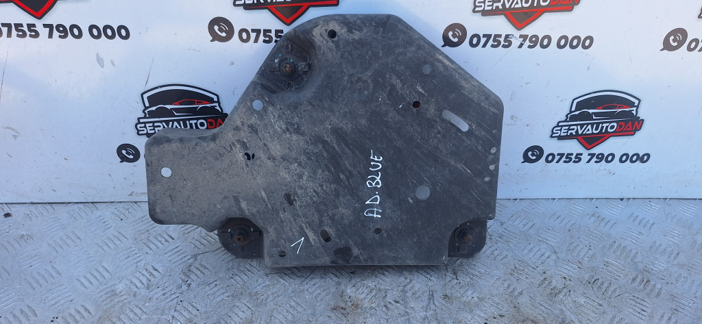 Scut Audi Q3 (2011-2017) [8U] 2.0 Motorina 2015, 5N0131331