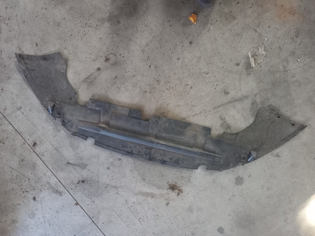 Scut bara Ford focusC MAX cod COD 7m51a8b384a 7m51