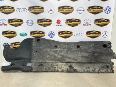 Scut lateral podea VW Golf 7